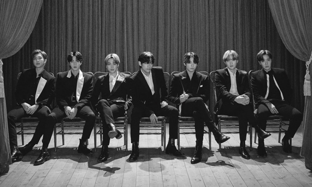BTS “Stay,, 