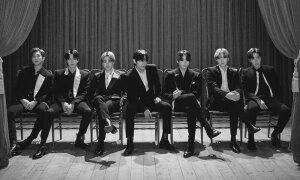 BTS “Stay,, 