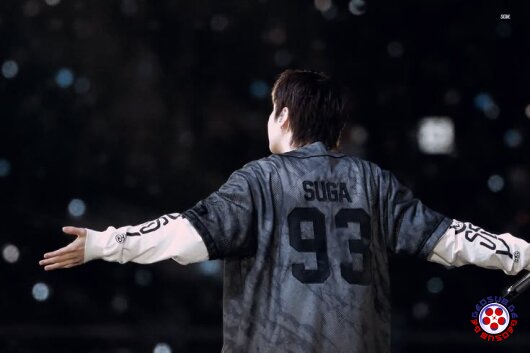 Agust D - 28 (feat. NiiHWA)