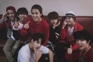 BTS “Look Here,,