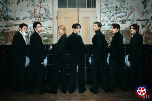 BTS “NORMAL,,