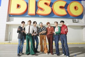 BTS "Dynamite,,